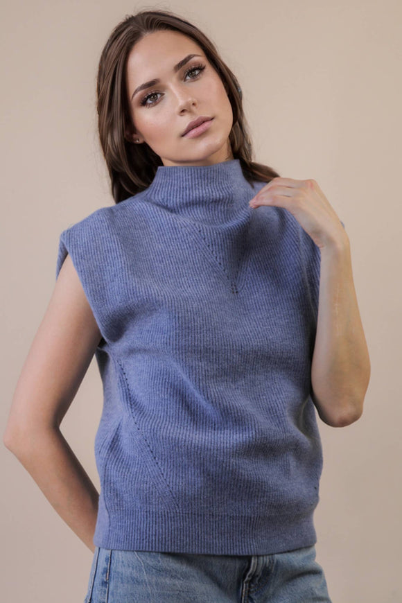 12W3391N-Soft Knit Sweater Vest Top