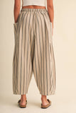 IP1539 STRIPED SIDE POCKET LOOSE RELAXED FIT CROPPED PANTS
