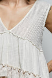Sleeveless contrast thermal cropped babydoll top