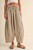 IP1539 STRIPED SIDE POCKET LOOSE RELAXED FIT CROPPED PANTS