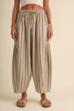 IP1539 STRIPED SIDE POCKET LOOSE RELAXED FIT CROPPED PANTS