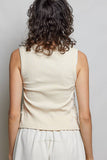Sleeveless V neck star patch on side knit top