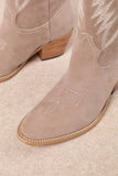 NIA ARTISAN EMBROIDERED CLASSIC WESTERN BOOTS