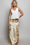 Sleeveless V neck star patch on side knit top