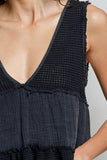 Sleeveless contrast thermal cropped babydoll top