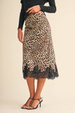 IS1333-A SATIN MIDI SKIRT WITH LACE ON THE BOTTOM HEM