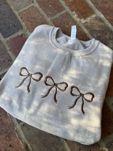 Sandstone Bow Sweatshirt