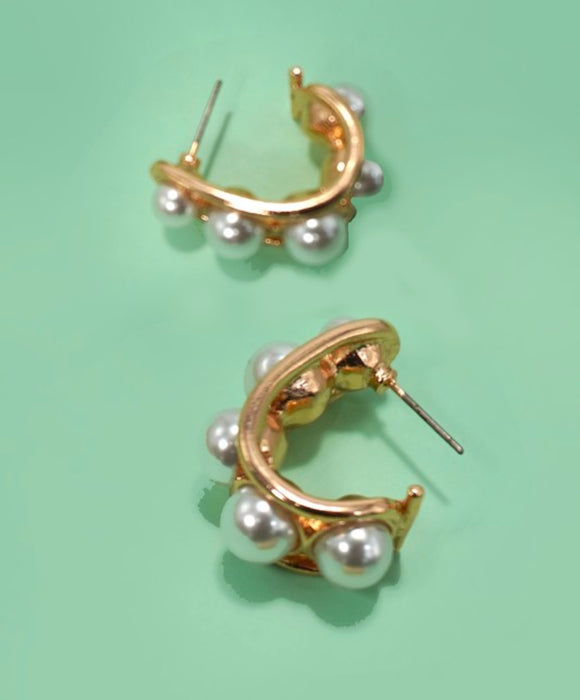 Bold Pearl Gold Hoops