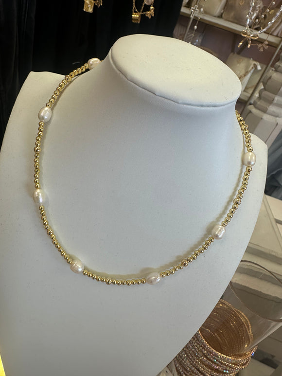 The Cassie Gold/Pearl Bead Necklace