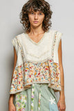 V-neck Floral Pattern Trim Ruffle Rib Knitted Sleeveless Top