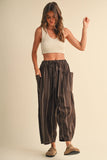IP1539 STRIPED SIDE POCKET LOOSE RELAXED FIT CROPPED PANTS