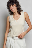 Sleeveless V neck star patch on side knit top