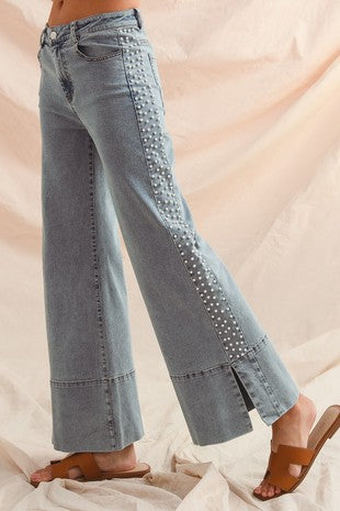 Mid Rise Flare Bottom Denim Jeans With Side Pearl